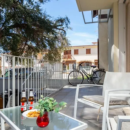 Casa Olivastro Millenario B * Santa Maria Navarrese