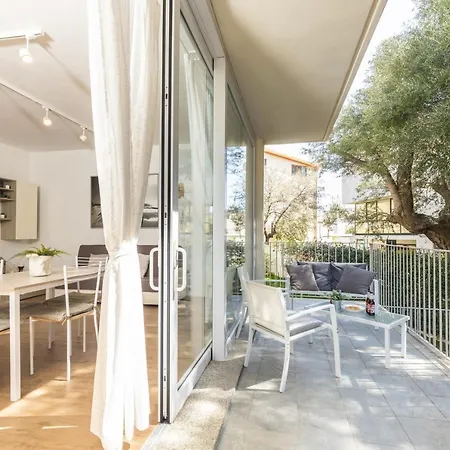 Casa Olivastro Millenario B 아파트